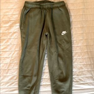 Men’s Nike Sportswear Club Sweatpants